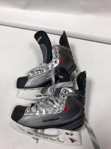 New Vapor X60 Hockey Skates Senior Size 4.5 Need Steel
