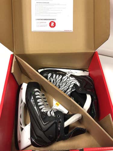 New CCM 50k Hockey Skates Size 6