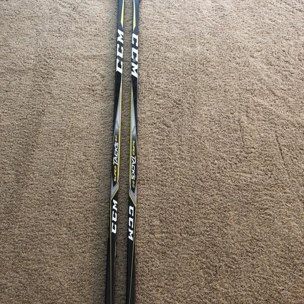 2 Pack Brand New Super Tacks 2.0 Hockey Stick Righty P28 Curve