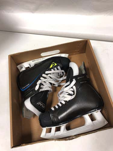 New Graf Hockey Skates Junior Size 3