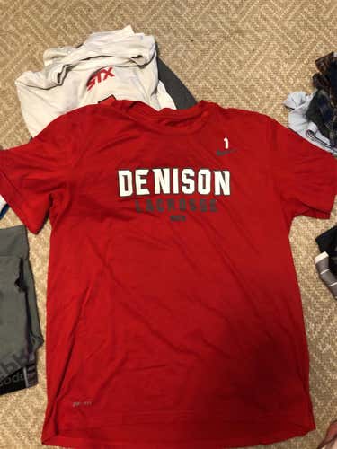 Denison Lacrosse (Fits Large But is XL)