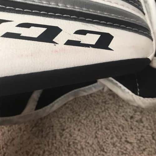 Premier R1.9 Goalie Glove Regular Intermediate