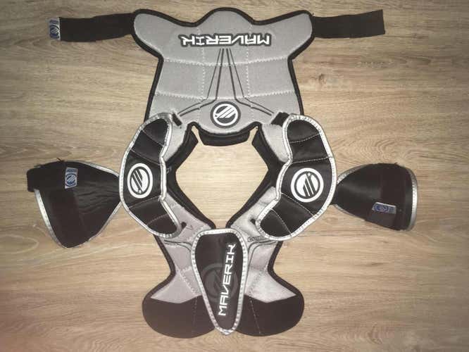 (Small) Maverik Lacrosse Charger Shoulder Pads