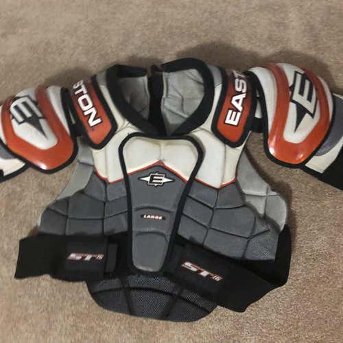Easton ST 16 Shoulder Pads Senior