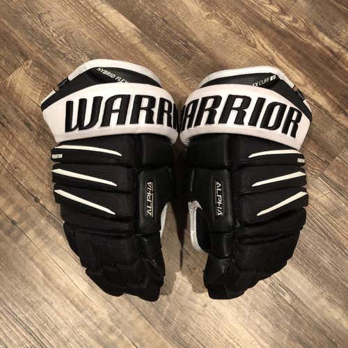 New Alpha QX Gloves Senior Black/White