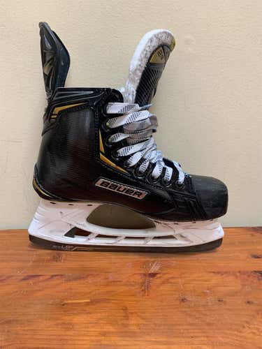 Supreme 2S Hockey Skates Senior Size 6