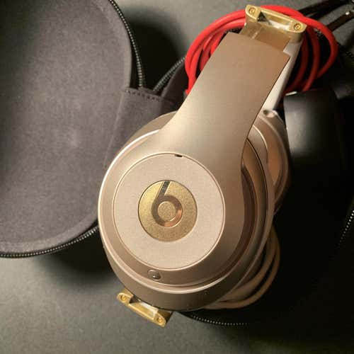 Need Gone asap! Wireless Beats Studios