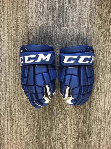New CCM U+ Pro Gloves Senior Pro Stock