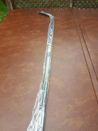 New Bauer Supreme 2S Pro Hockey Stick Righty Mid Senior 87 flex - Curve Matthews / P92