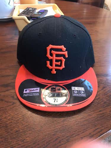 New San Fransisco Giants New Era Hat Size 7 3/8
