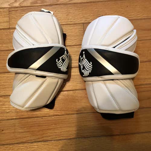 New King 5 Arm Pads (Can negotiate)