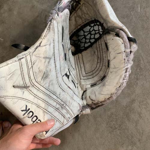 Vaughn Goalie Glove & Blocker Regular Senior