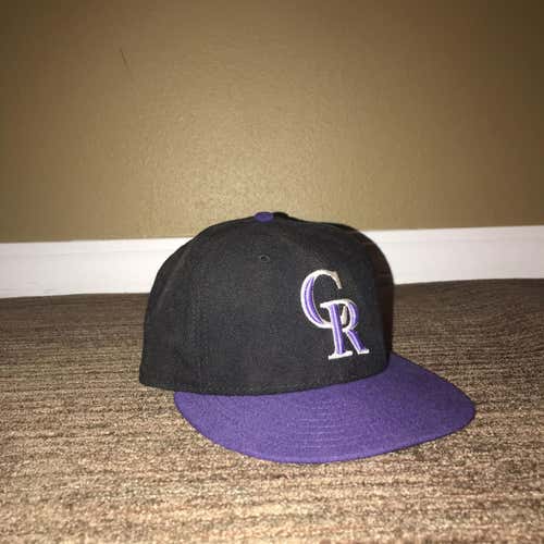 New Era Colorado Rockies Hat (7 1/8)