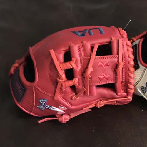 New Under Armour Baseball Glove Adult