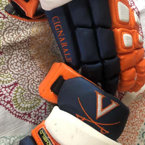 Clutch Lacrosse Gloves