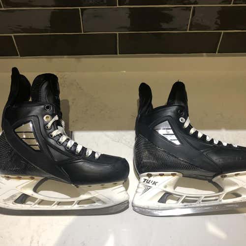 True Custom Hockey Skates Size 7.0D