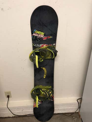 Burton Blunt Snowboard with Custom bindings