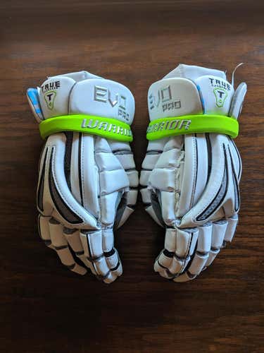 New Warrior Evo Pro Lacrosse Gloves