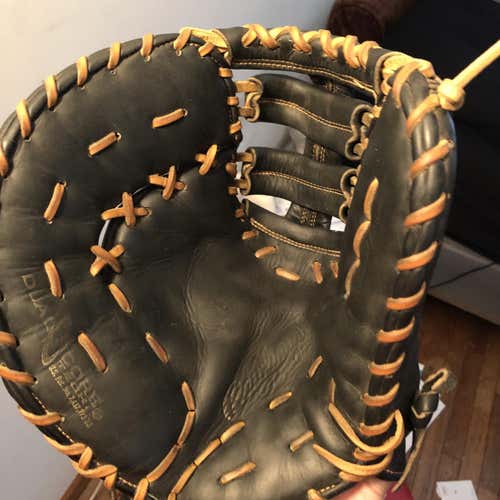 Heart of the Hide First Base Mitt