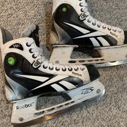 11k Hockey Skates Senior Size 7