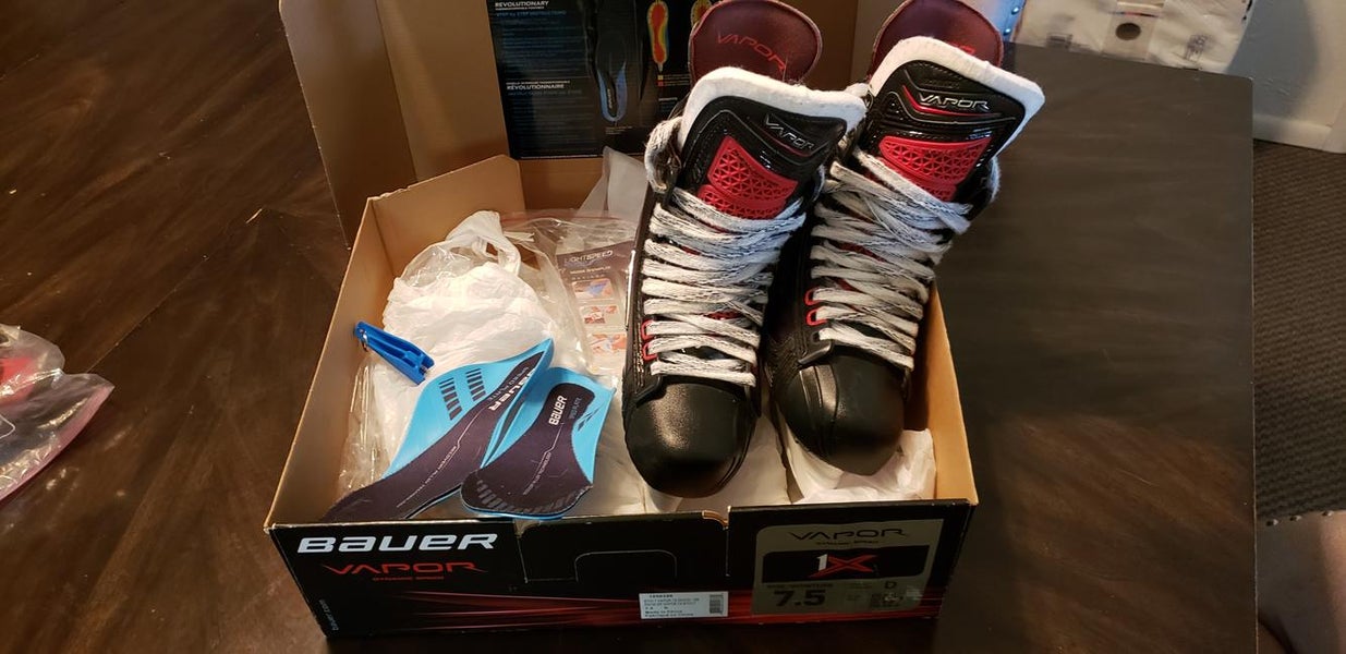 New Bauer Vapor 1X Hockey Skates Senior Size 7.5