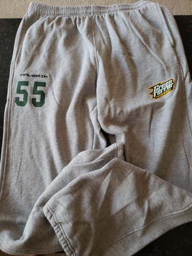 New McDaniel lacrosse team-issued Maverik Sweatpants