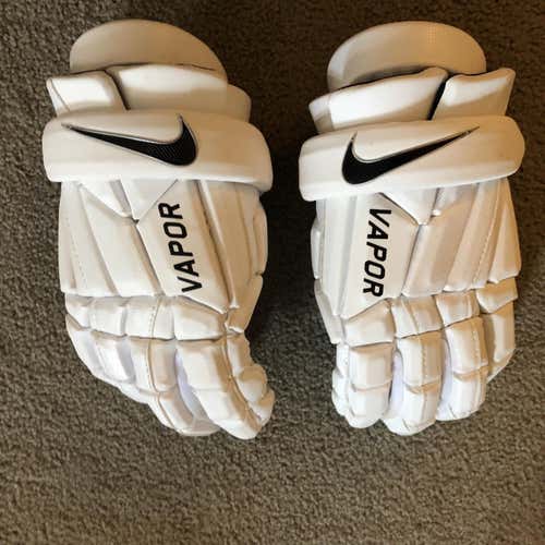 New Vapor Lacrosse Gloves