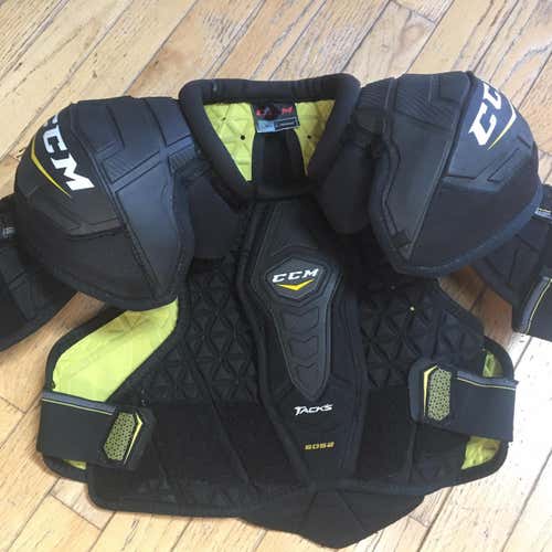 Tacks 6052 Shoulder Pads Junior