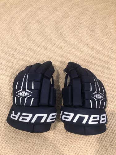 Nexus Gloves Senior