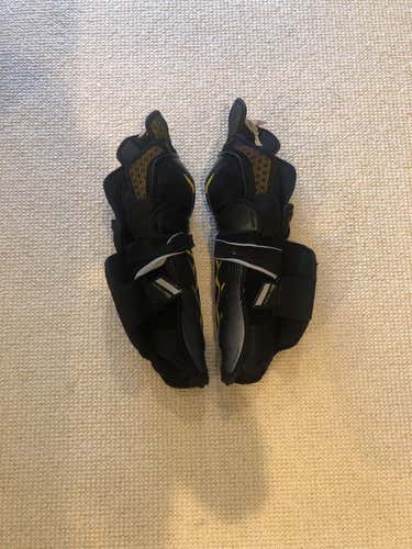 Supreme TotalOne NXG Shin Pads Senior