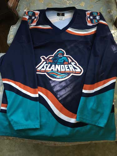 RARE New York Islanders fisherman jersey