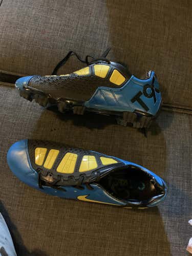 T90 Laser Cleats