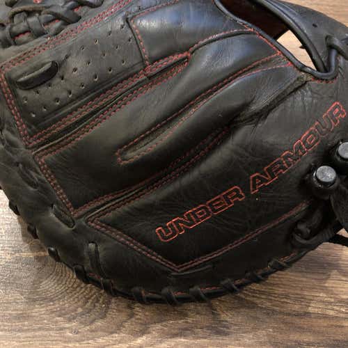 Under Armour Catchers Mitt
