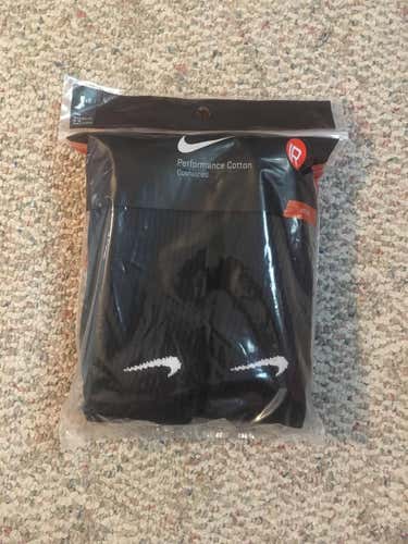 Black Nike Midcalfs X6