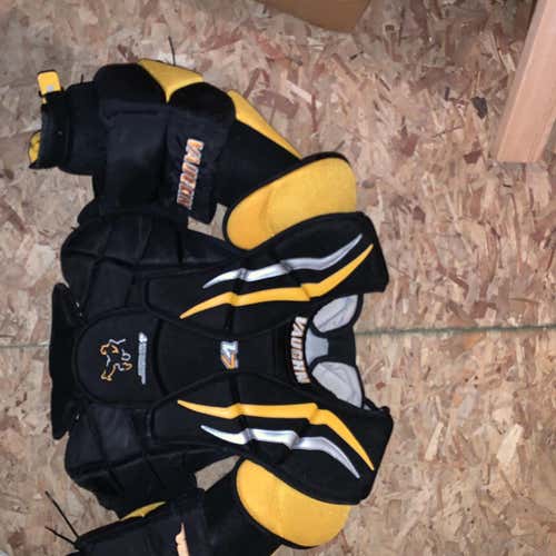 Velocity V7 XF Pro Chest and Arm Protector Goalie Chest Protector Senior
