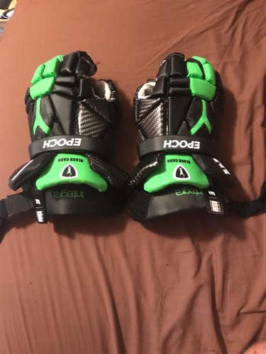 2016 Black Card Epoch Lacrosse Gloves