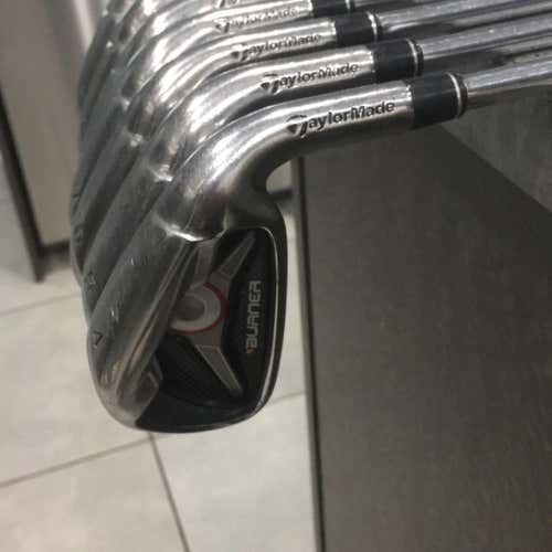 Burner Iron Set Righty