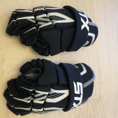 Stinger Lacrosse Gloves