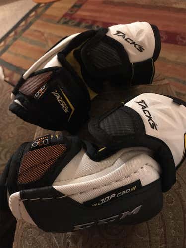 Super Tacks Elbow Pads Junior Pro Stock