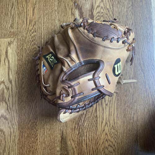 A2000 Catcher's Glove