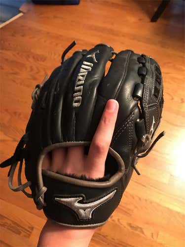 MVP Prime Baseball Glove. Price Is Negotiable!