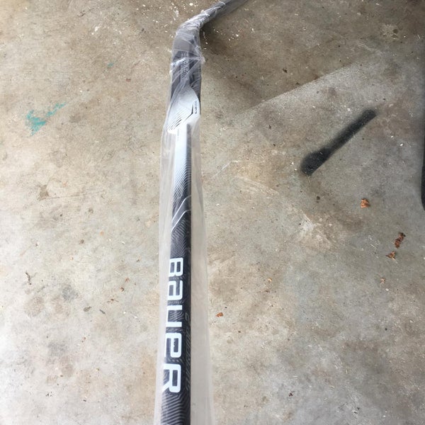 New Supreme 2S Pro Goalie Stick Regular Senior