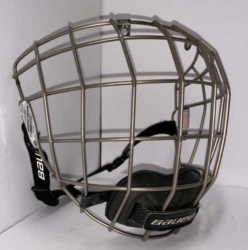 Bauer Re-Akt Cage Medium