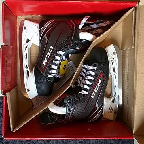 New CCM JetSpeed FT380, Size 6