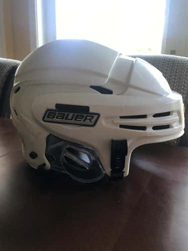 Hockey Helmet BHH9900S