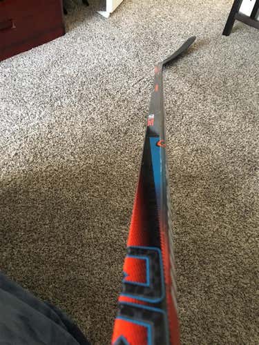 Covert QR Edge Hockey Stick Righty Mid Senior