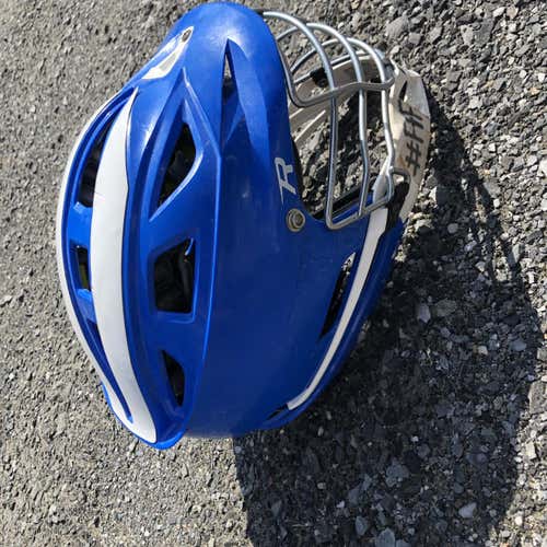 R Helmet