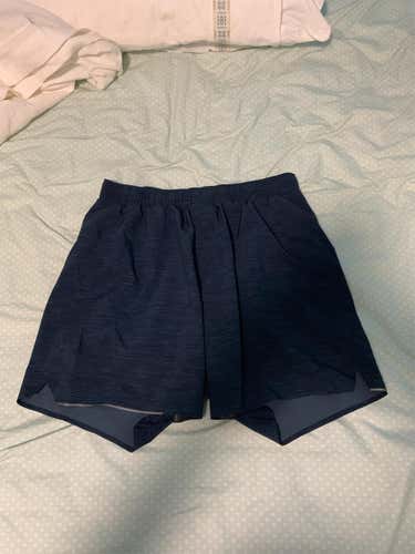 Lululemon Shorts Adult