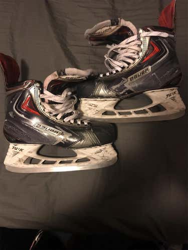 Bauer APX2 Skates Size 9D