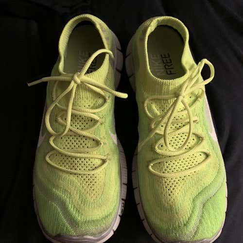 Nike Flynit 9.5 Volt